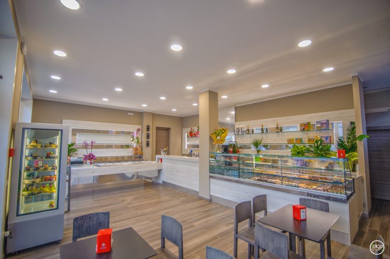 sala_caffetteria_gelateria_pasticceria_avveduto_caffè_avola